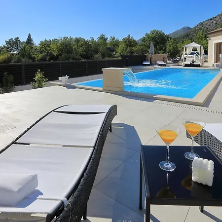 Ivana 2 * Starigrad Paklenica