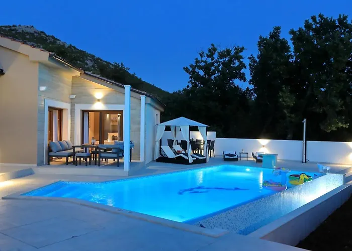 Ivana 2 Вилла *