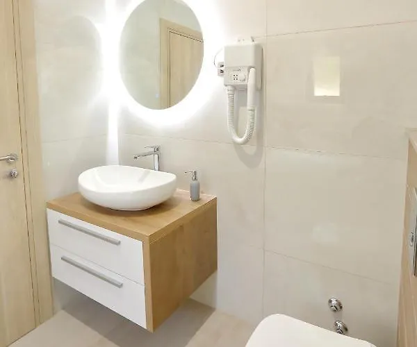 Ivana 2 Вилла Стариград-Пакленица