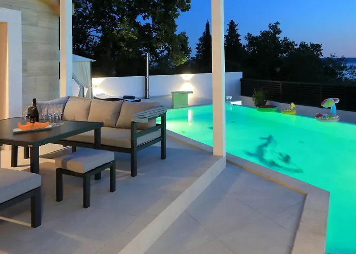 Ivana 2 Вилла *