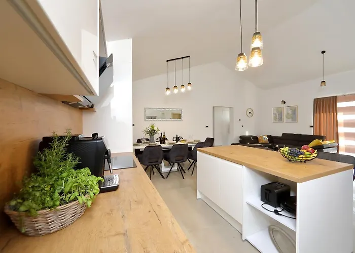 Vila Ivana 2 Starigrad Paklenica